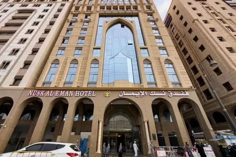 Evaluating Hotel Proximity and Amenities